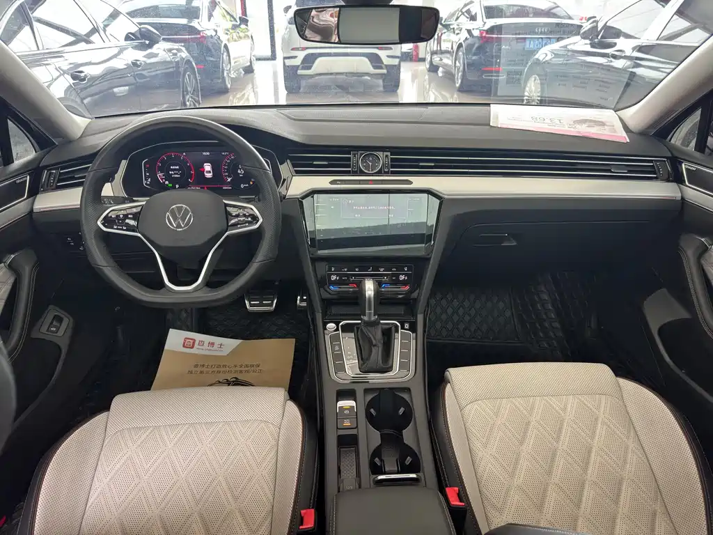 Magotan 2023 2 million commemorative edition 330TSI DSG luxury model купить на сайте DeffCars