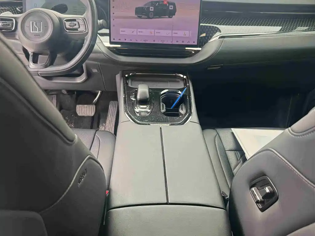 Jikrypton 009 2024 seven-seat aisle version four-wheel drive 108kWh купить на сайте DeffCars