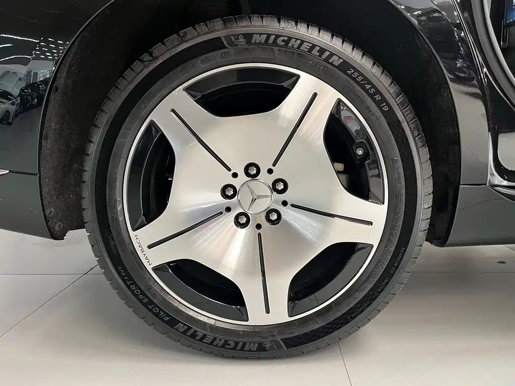 Maybach S-Class 2023 S 480 4MATIC купить на сайте DeffCars