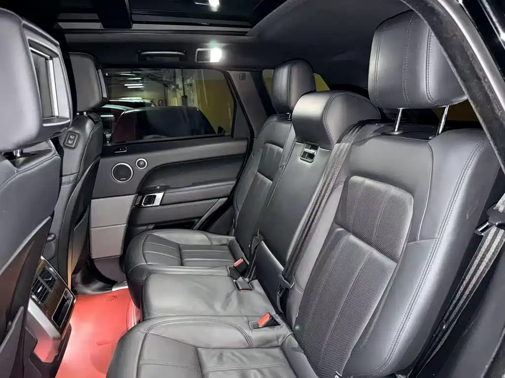 Range Rover Sport New Energy 2018 P400e купить на сайте DeffCars
