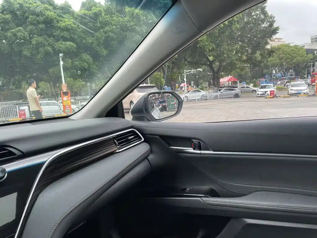 Camry 2019 facelift 2.0G Deluxe Edition купить на сайте DeffCars