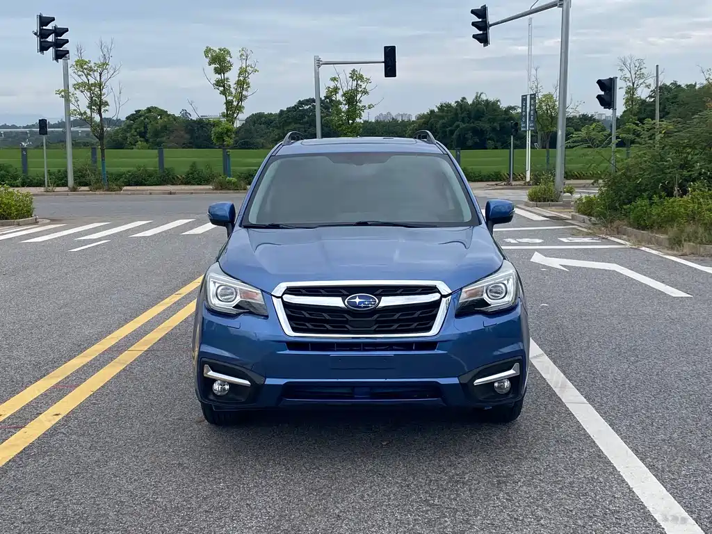 Forester 2016 2.5i Deluxe Navigation Edition купить на сайте DeffCars