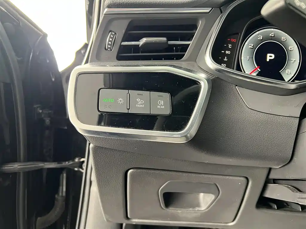 Audi A6L 2022 40 TFSI luxury and dynamic model купить на сайте DeffCars