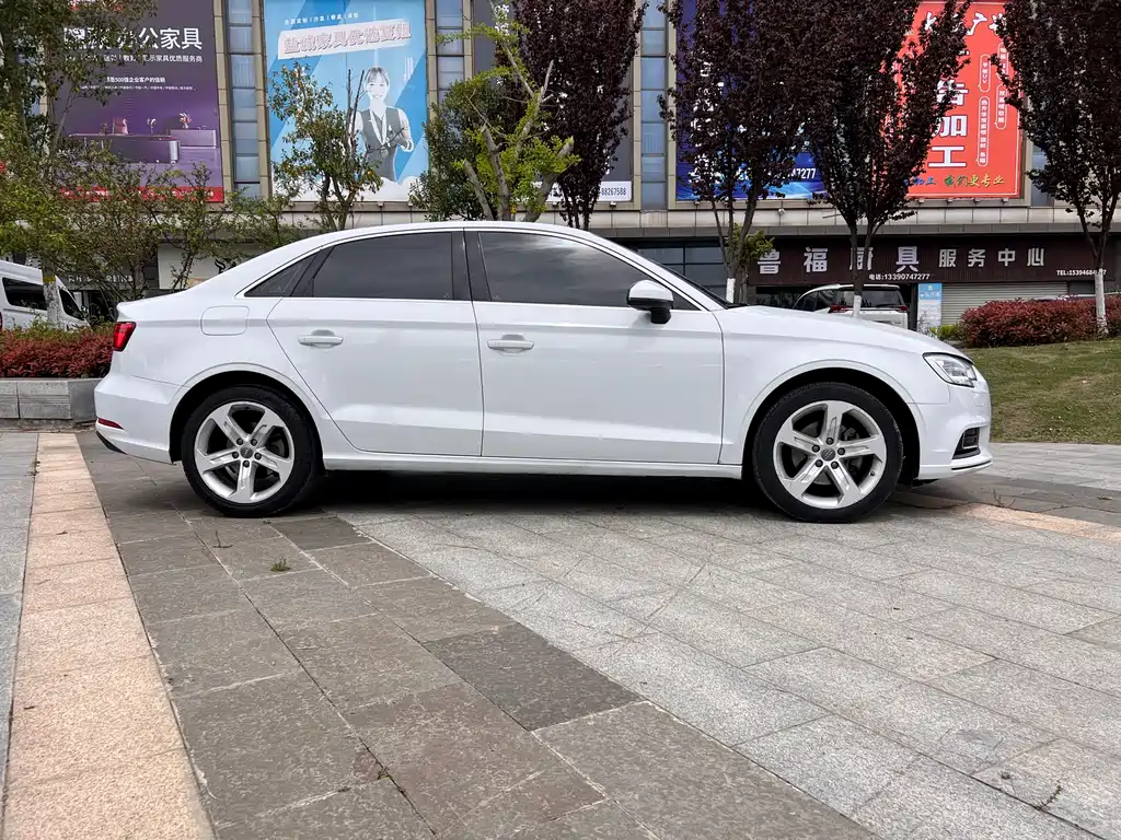 Audi A3 2019 Limousine 35 TFSI Enterprising National VI купить на сайте DeffCars