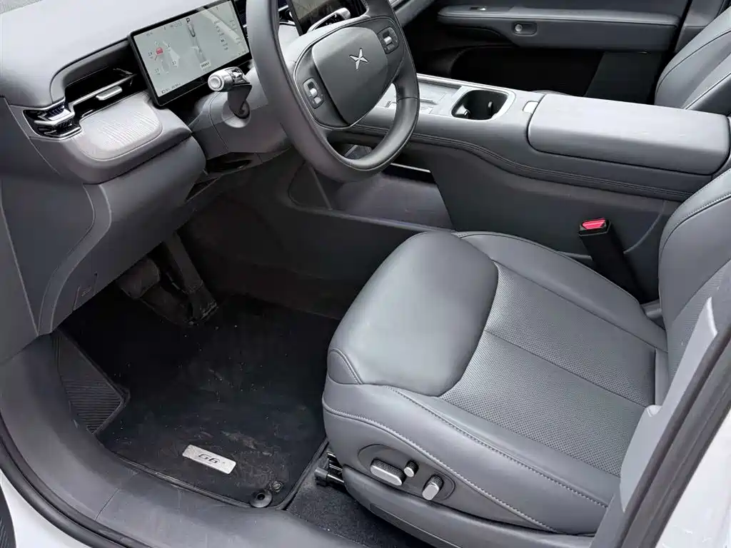 Xpeng G6 2025 model 625 long battery life Max flagship version купить на сайте DeffCars