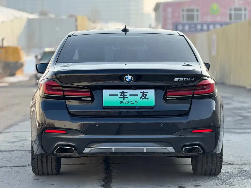 BMW 5 Series 2021 530Li Leading M Sports Package купить на сайте DeffCars