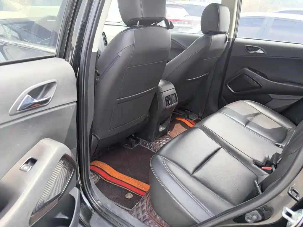 Beijing Hyundai ix35 2021 2.0L automatic two-wheel drive GL comfort version купить на сайте DeffCars