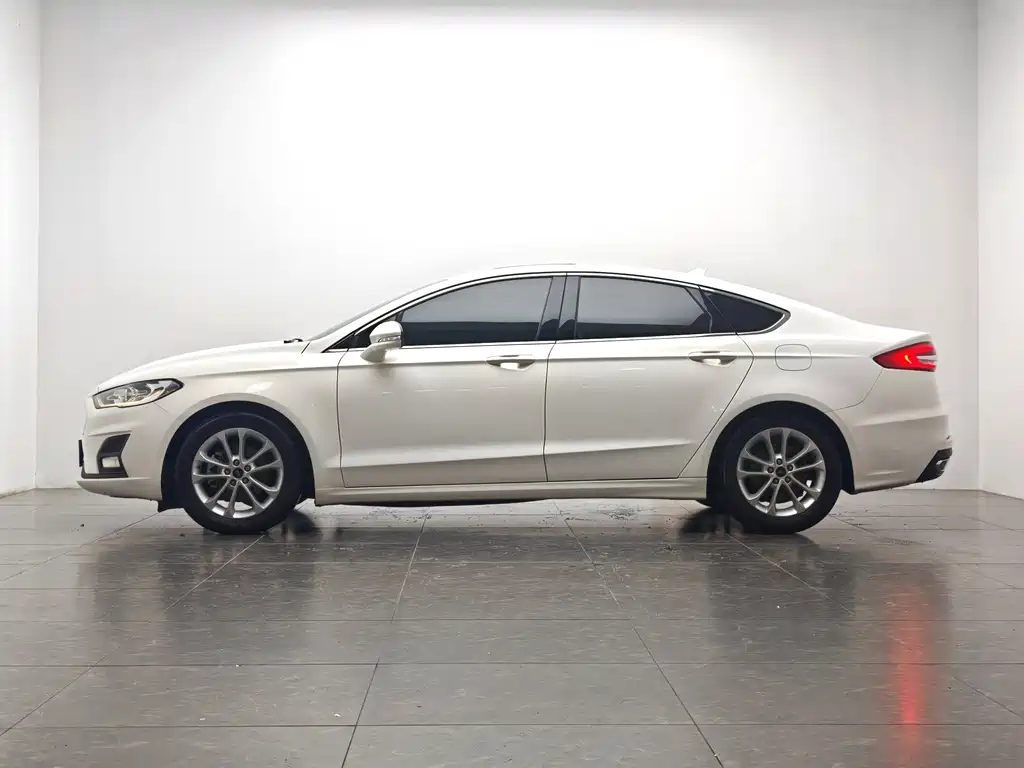 Mondeo 2020 EcoBoost 180 Fashion Model купить на сайте DeffCars