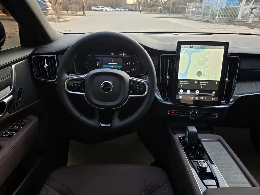 Volvo S90 2026 B5 Zhiyi Luxury Edition купить на сайте DeffCars