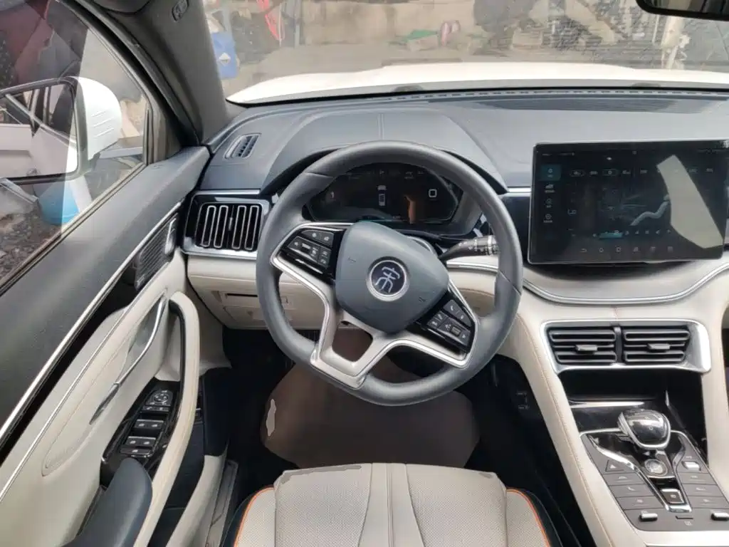 Song PLUS New Energy 2021 EV flagship model купить на сайте DeffCars