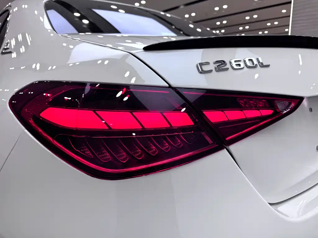 Mercedes-Benz C-Class 2024 facelift C 260 L sports version купить на сайте DeffCars