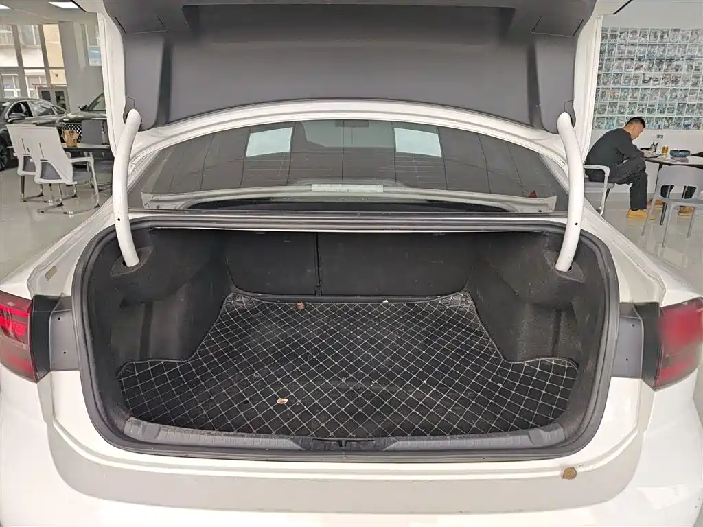 Lingdu 2021 280TSI DSG Comfort Edition купить на сайте DeffCars