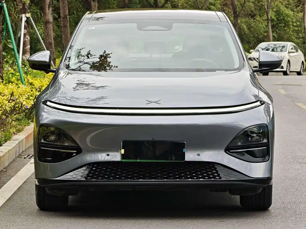 Xpeng G6 2025 model 625 long battery life Max flagship version купить на сайте DeffCars