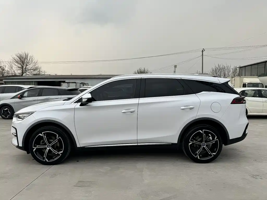 Tangxin Energy 2021 DM-i 112KM Honor Type купить на сайте DeffCars