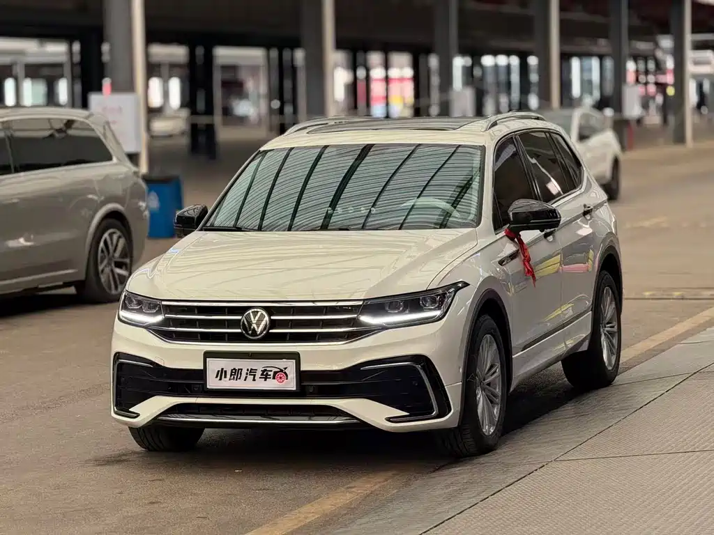 Tiguan L 2024 300TSI automatic two-wheel drive smart version купить на сайте DeffCars