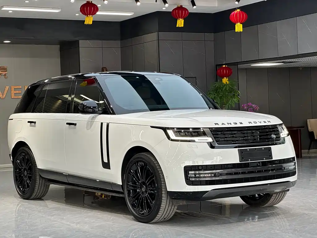 Range Rover 2025 3.0 L6 400PS Extended Edition купить на сайте DeffCars