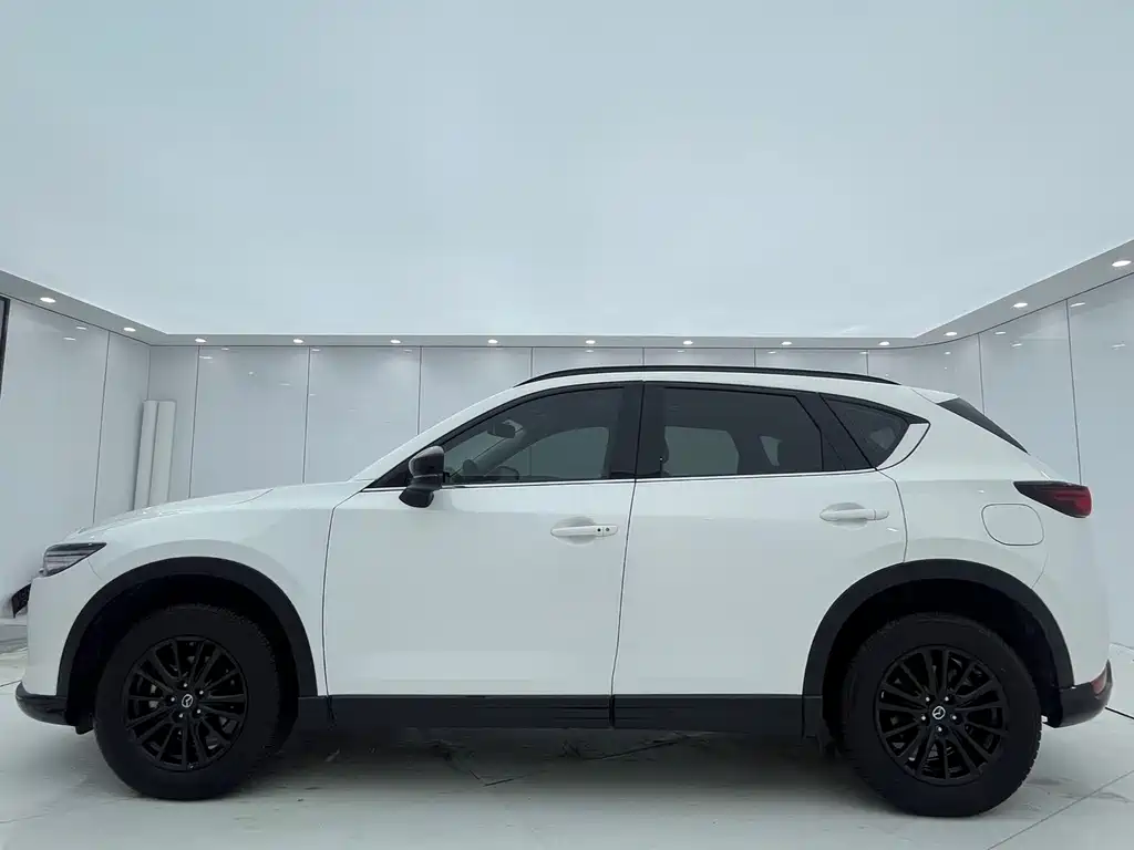Mazda CX-5 2021 2.0L automatic two-wheel drive Black Knight купить на сайте DeffCars