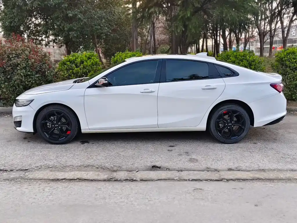 Malibu XL 2019 Redline 550T Automatic Redline Edition купить на сайте DeffCars