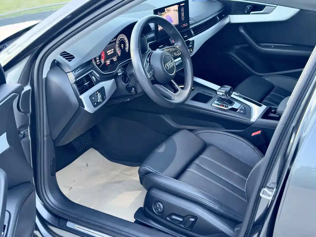 Audi A4L 2020 40 TFSI Fashionable and Dynamic купить на сайте DeffCars