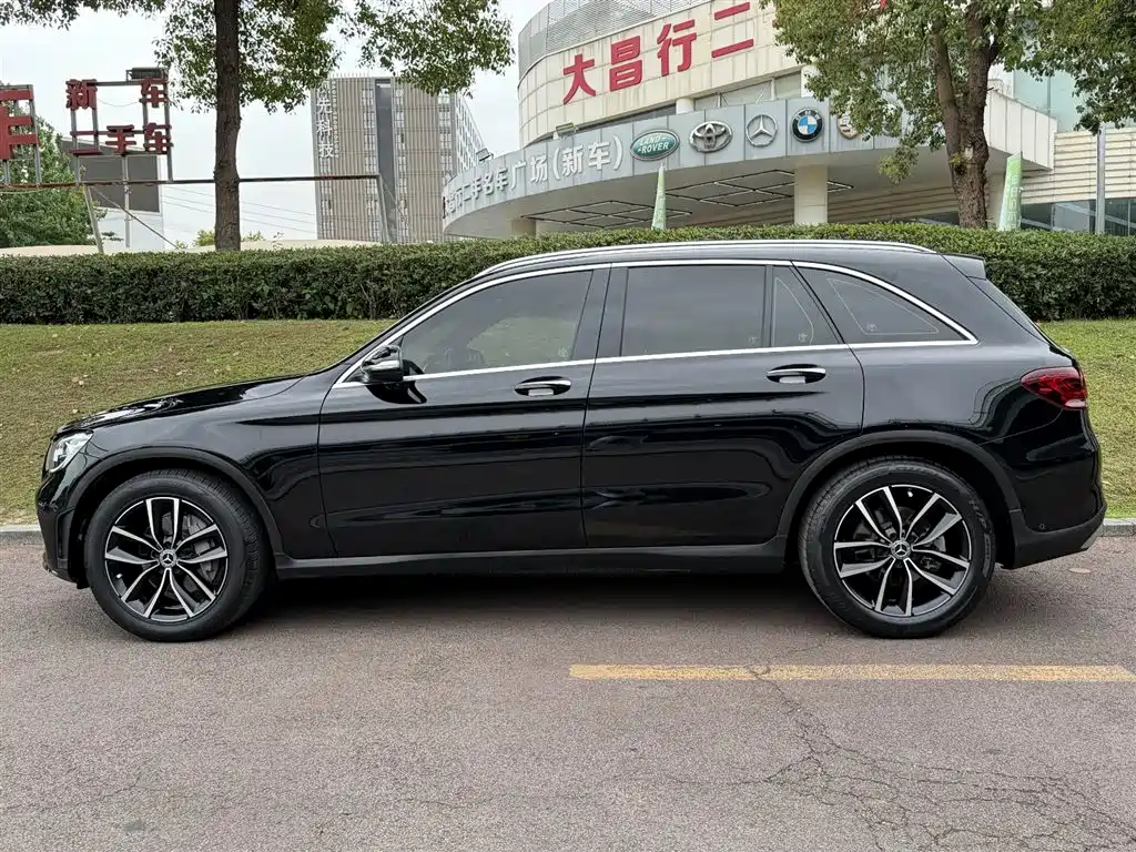 Mercedes-Benz GLC 2020 facelift GLC 260 L 4MATIC luxury model купить на сайте DeffCars
