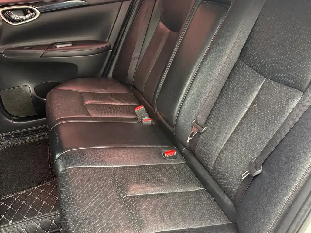 Sylphy 2018 1.6XV CVT Exclusive Edition купить на сайте DeffCars