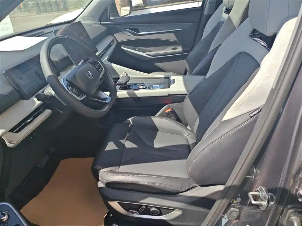 Changan CS75PLUS 2026 Smart Champion Edition 1.5T New Blue Whale Smart Navigation Model купить на сайте DeffCars
