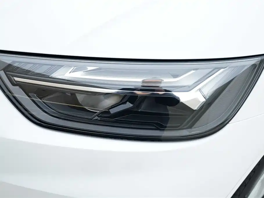 Audi Q5L 2021 40 TFSI luxury and dynamic model купить на сайте DeffCars
