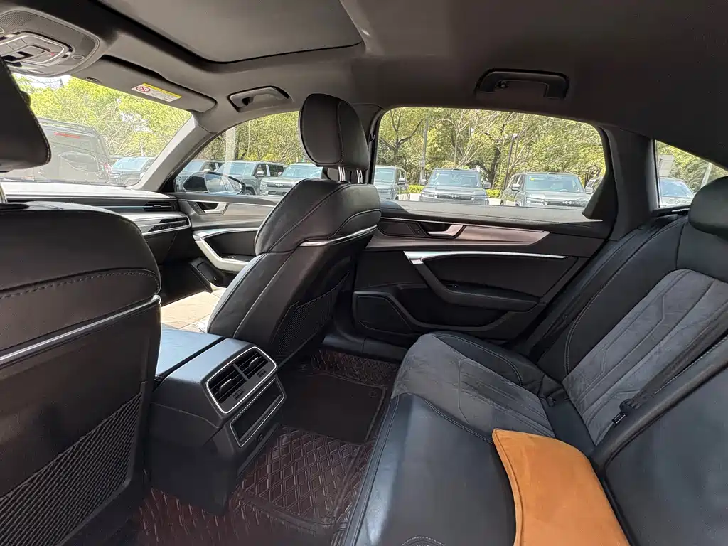 Audi A6L 2020 40 TFSI Luxurious and Elegant Model купить на сайте DeffCars