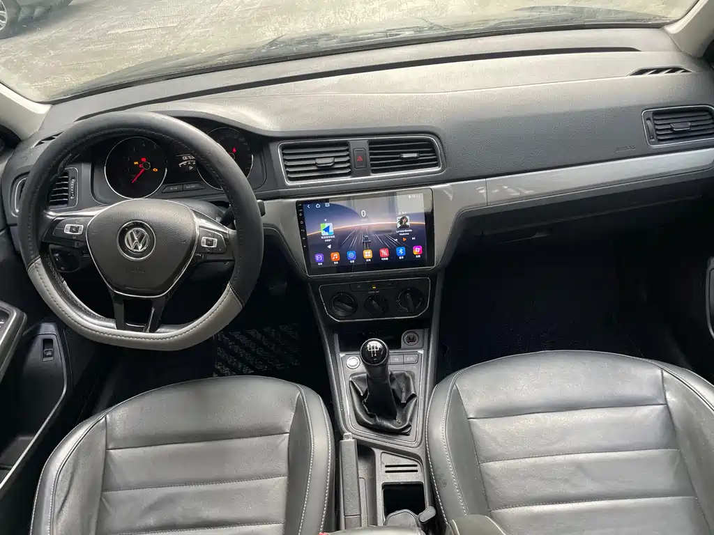 Lavida 2017 1.6L manual comfort version купить на сайте DeffCars