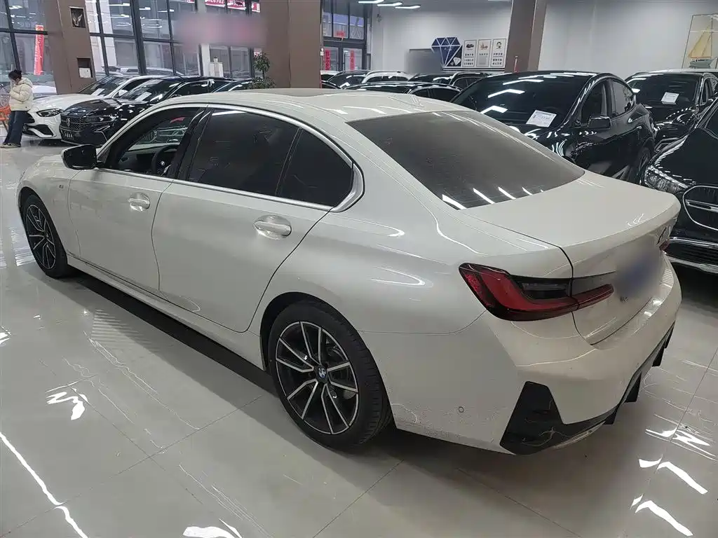 BMW 3 Series 2025 325Li M Sports Package купить на сайте DeffCars