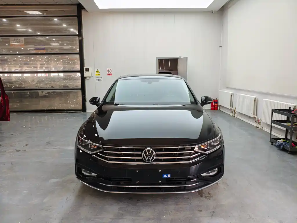 Magotan 2020 330TSI DSG leading model купить на сайте DeffCars