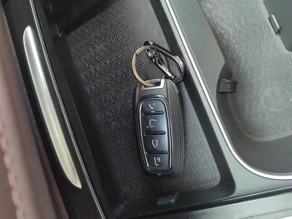 Tiggo 8 PRO 2022 390T two-wheel drive vast version 5 seats купить на сайте DeffCars