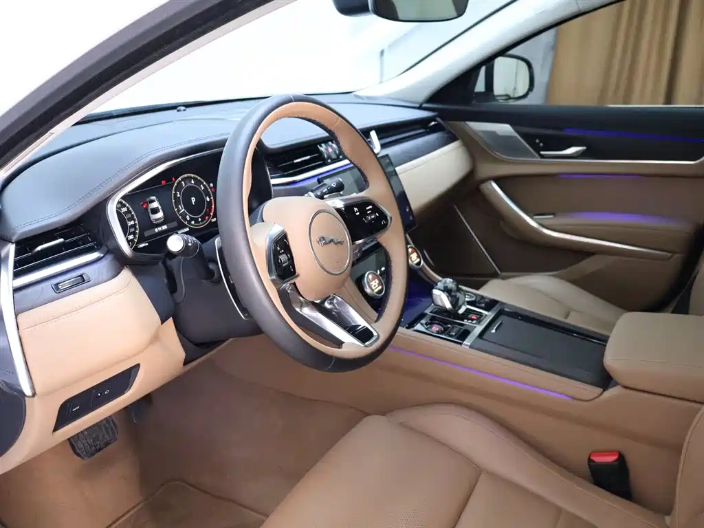 Jaguar XFL 2024 2.0T P250 two-wheel drive exclusive luxury version купить на сайте DeffCars