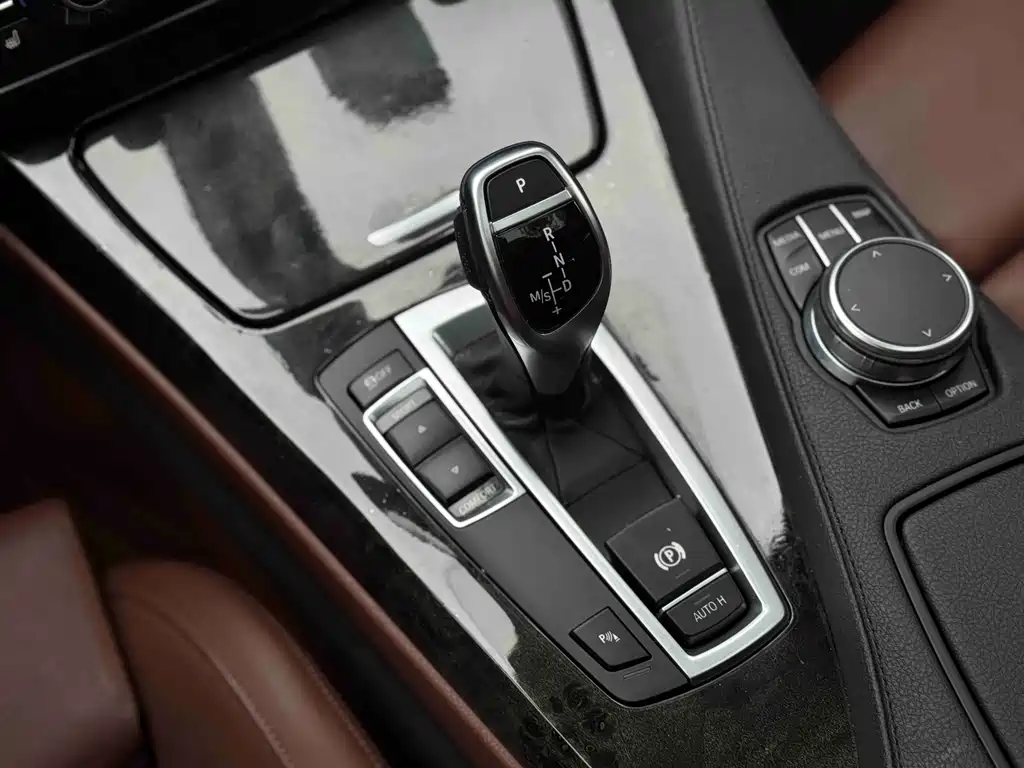 BMW 6 Series 2016 640i Gran Coupe купить на сайте DeffCars