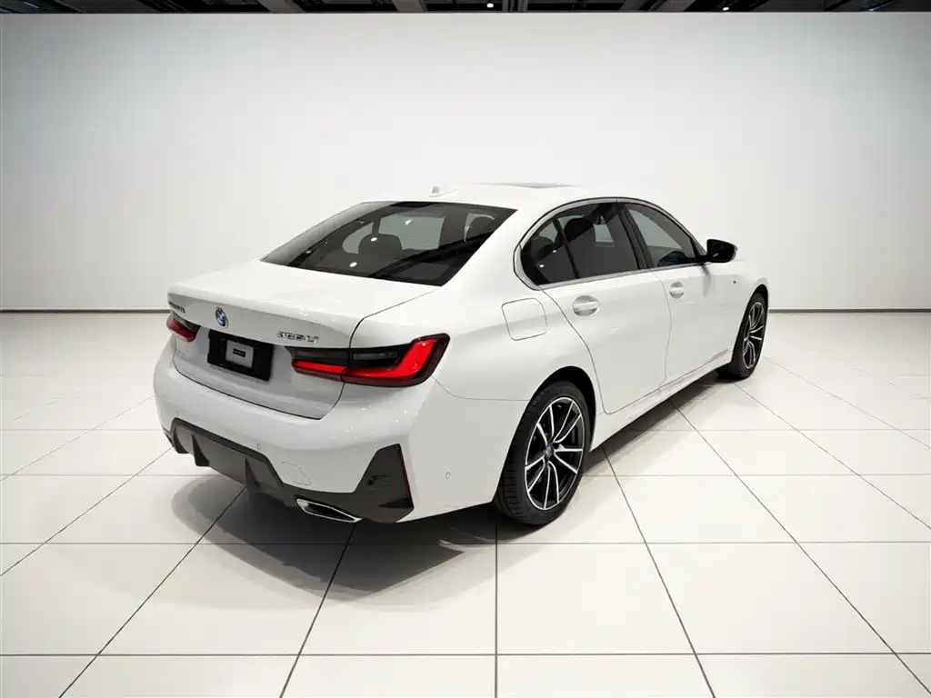BMW 3 Series 2024 325Li M Sports Package купить на сайте DeffCars