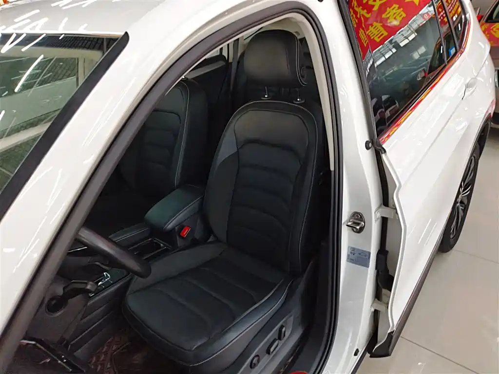 Tiguan L 2019 facelift 330TSI automatic two-wheel drive panoramic comfort version National VI купить на сайте DeffCars
