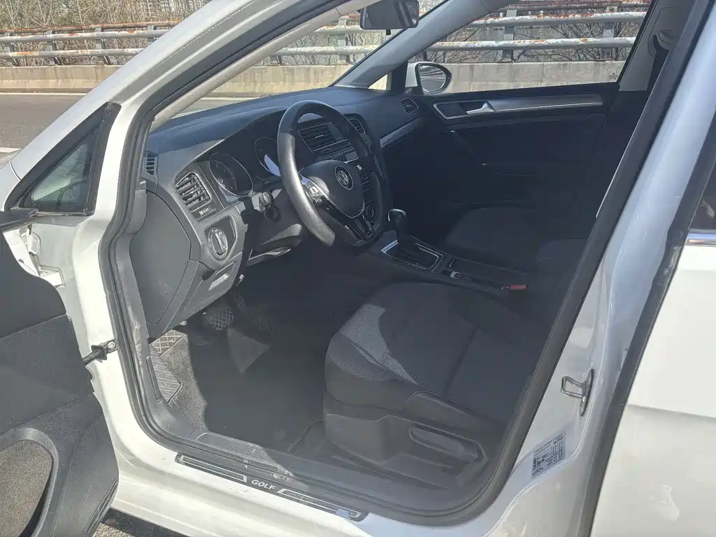 Golf 2018 230TSI automatic comfort type купить на сайте DeffCars