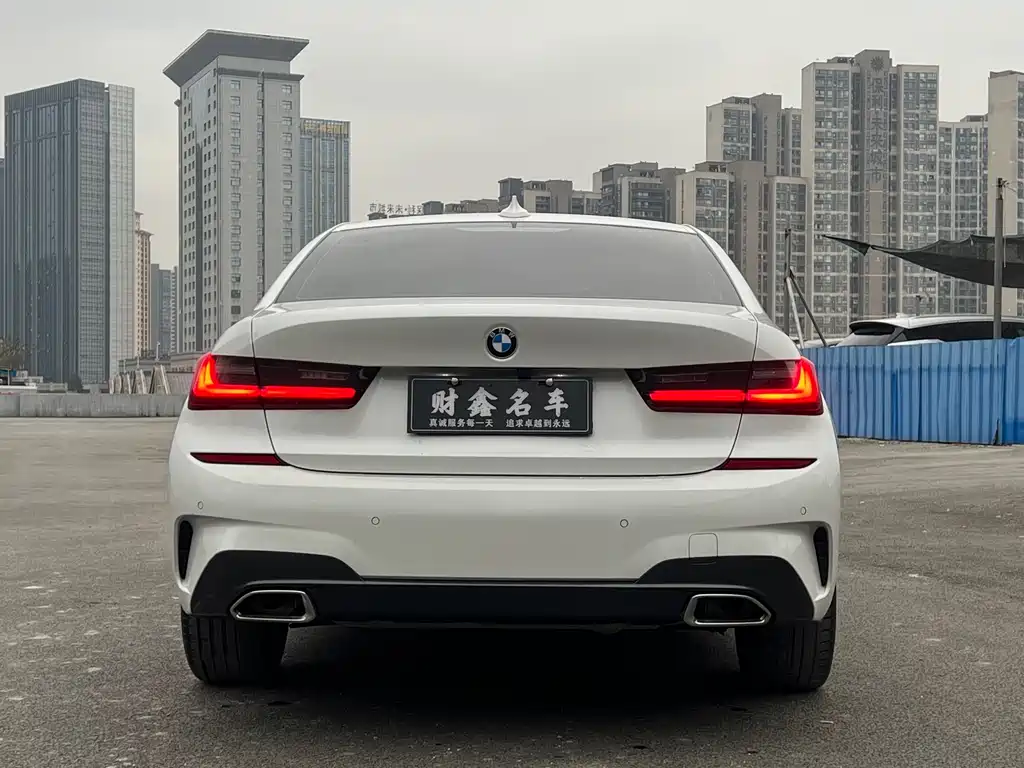 BMW 3 Series 2022 320Li M Sports Package купить на сайте DeffCars