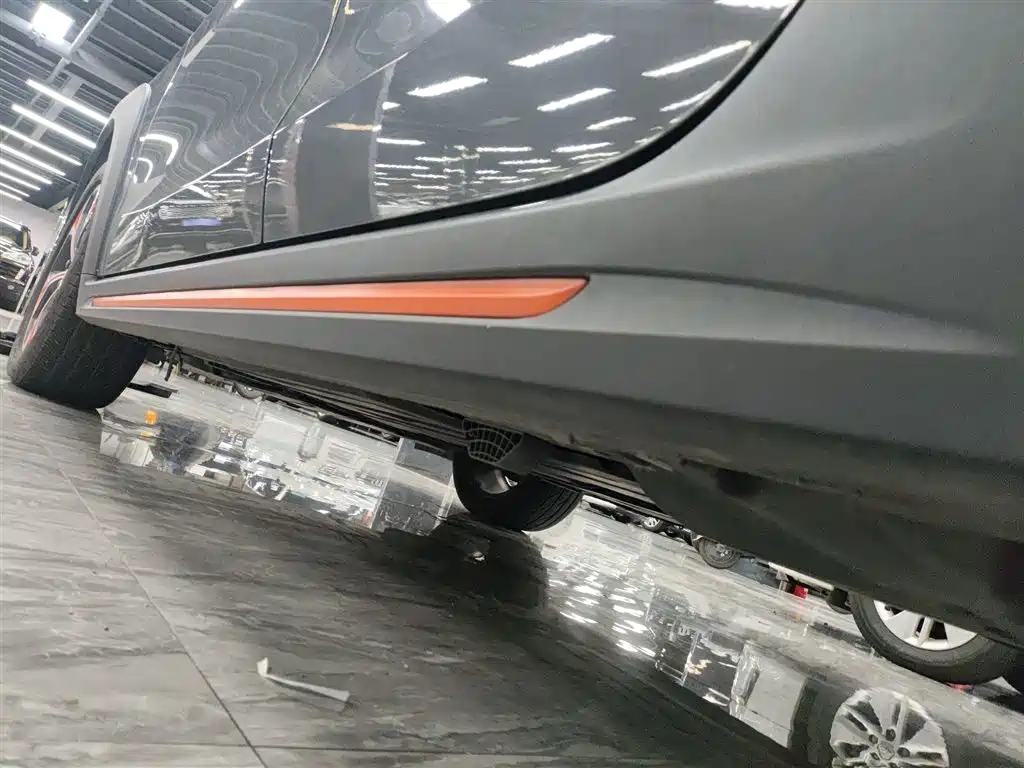 Lynk & Co 02 2019 High-Energy Edition 2.0T Automatic Two-wheel Drive Shine Edition National VI купить на сайте DeffCars