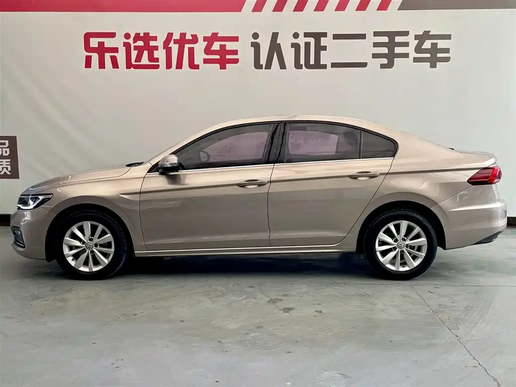 Bora 2019 facelift 1.5L automatic comfort model National VI купить на сайте DeffCars