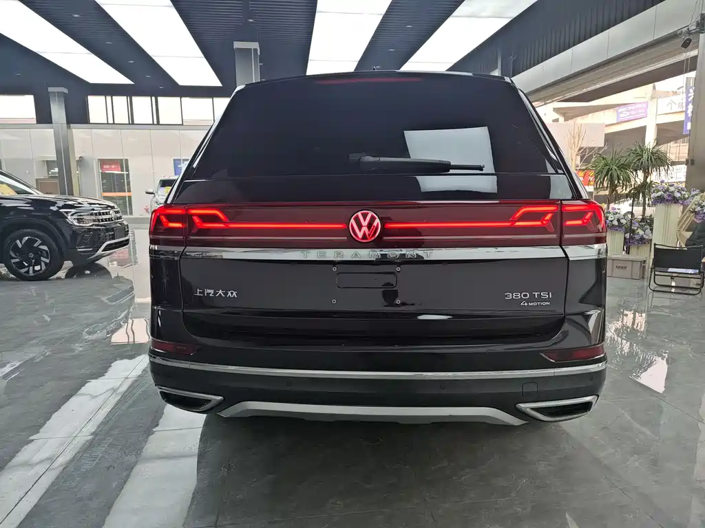 Touron 2023 facelift 380TSI four-wheel drive exclusive luxury version купить на сайте DeffCars