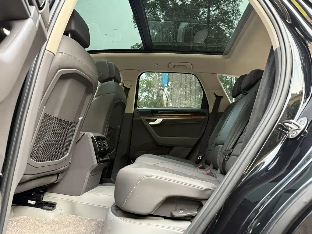 Touareg 2021 3.0TSI Ruixiang Edition Classic Sports Package купить на сайте DeffCars
