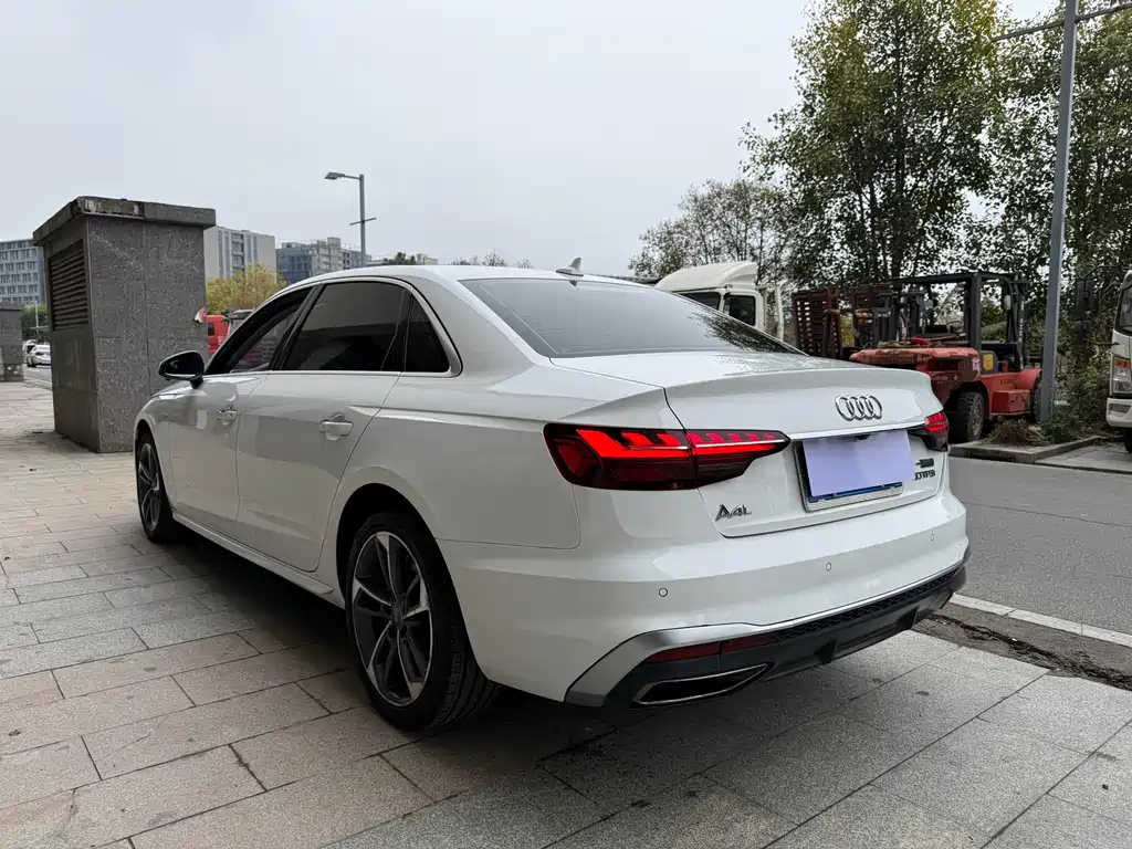 Audi A4L 2020 40 TFSI luxury and dynamic model купить на сайте DeffCars