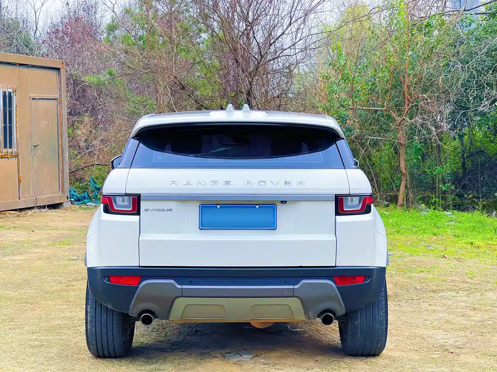 Range Rover Evoque 2018 240PS SE Zhiyao Edition купить на сайте DeffCars