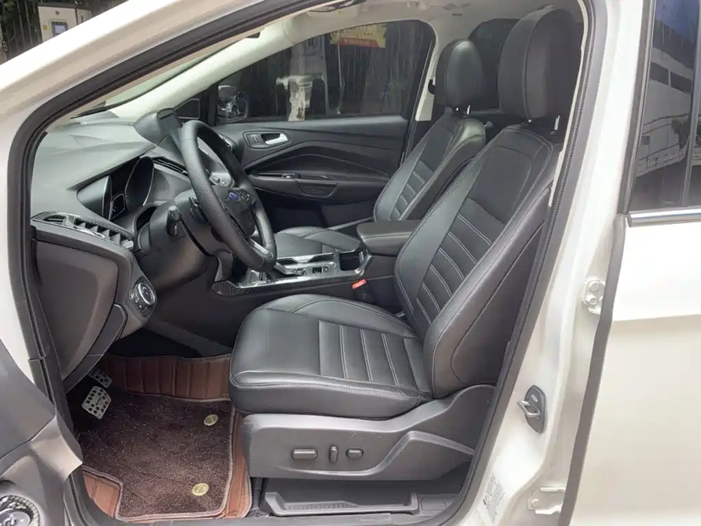 Kuga 2017款 EcoBoost 245 四驱豪翼型 купить на сайте DeffCars