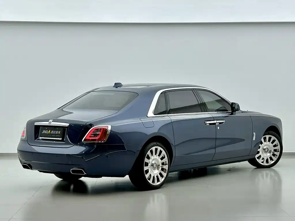 Ghost 2021 6.7T long wheelbase version купить на сайте DeffCars