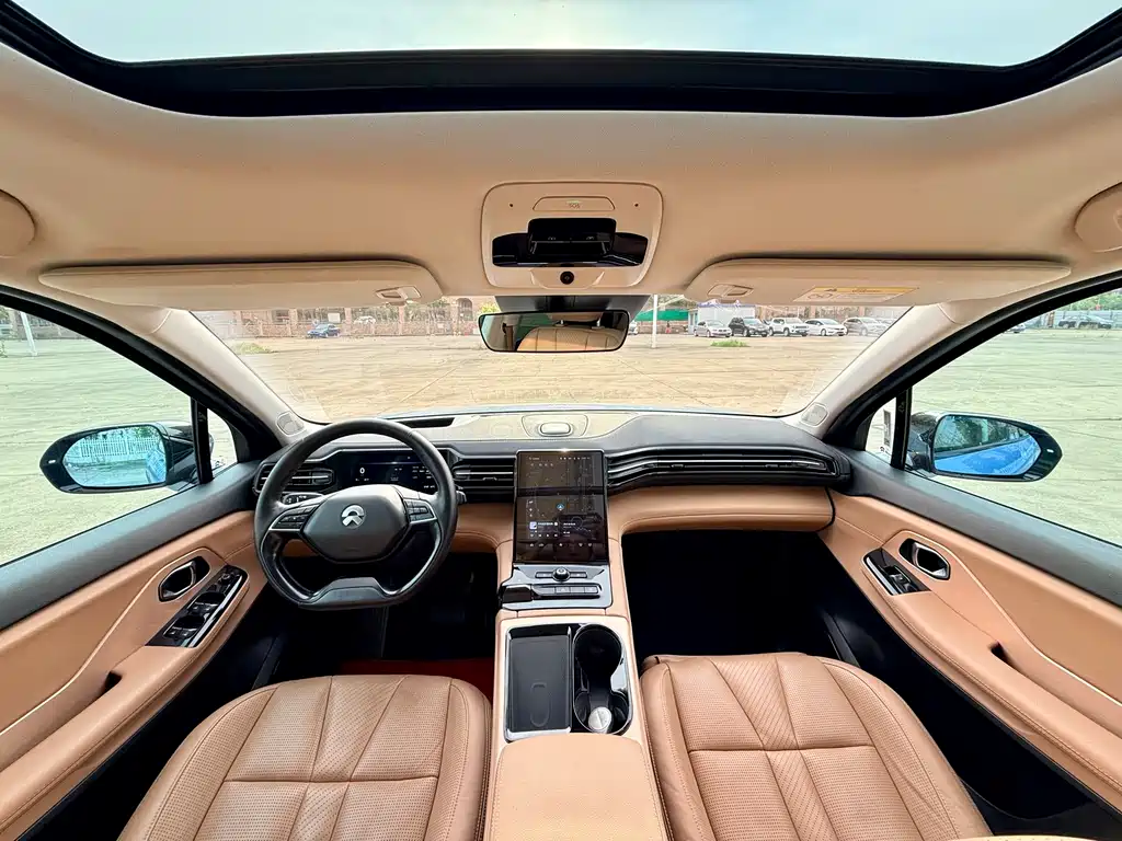 NIO ES8 2020 415KM six-seater version купить на сайте DeffCars