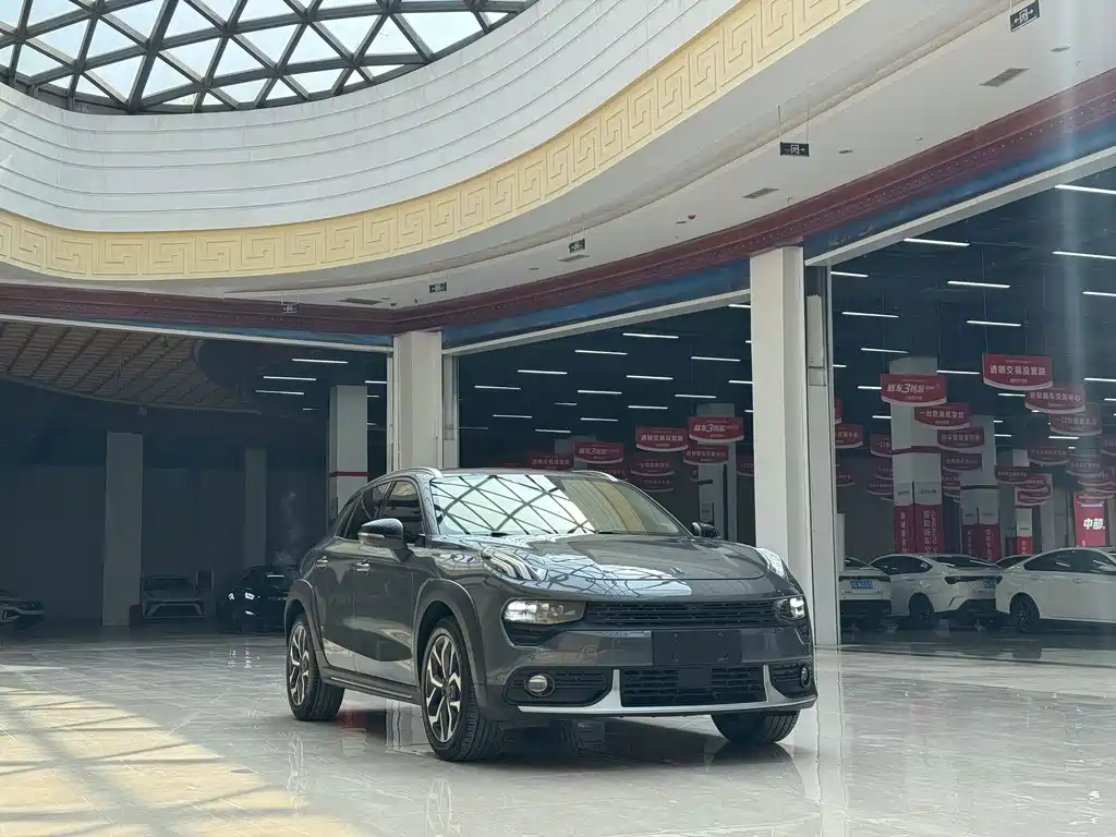 Lynk & Co 02 2019 1.5T DCT two-wheel drive Pro version National VI купить на сайте DeffCars