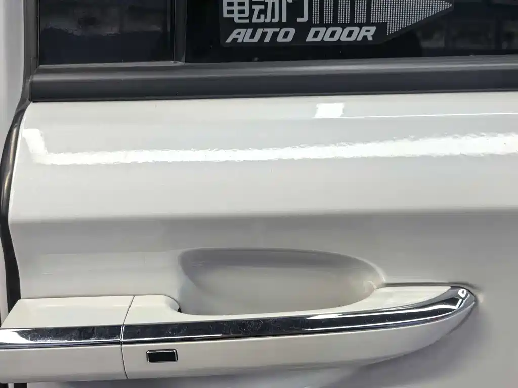 Buick GL8 2022 ES Lu Zun 653T luxury model купить на сайте DeffCars