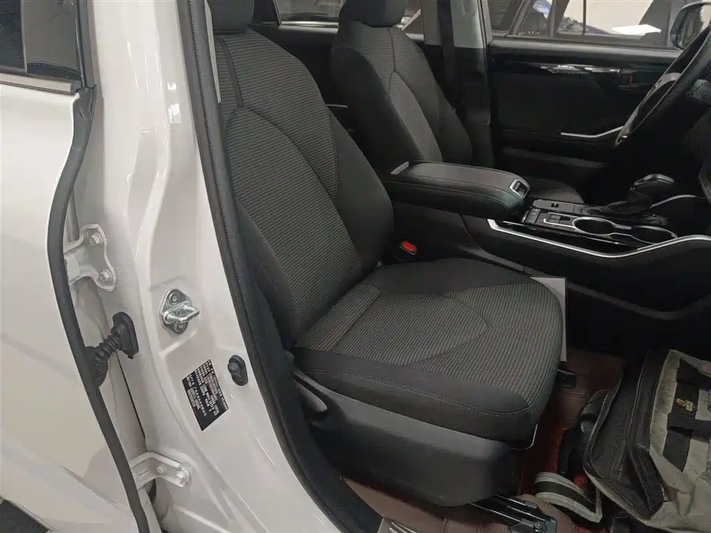 Highlander 2024 2.5L smart electric hybrid dual-engine two-wheel drive elite version 5 seats купить на сайте DeffCars
